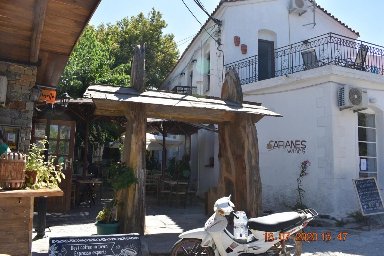 The Central House! Raches  Exterior foto